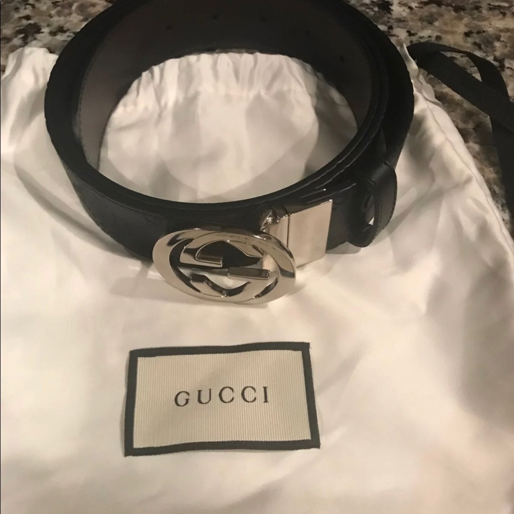 authentic signature Gucci belt
